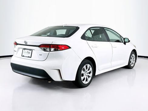 Used 2024 Toyota Corolla LE image 9