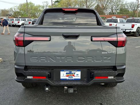 Used 2023 Hyundai Santa Cruz SEL Premium AWD/4WD image 5
