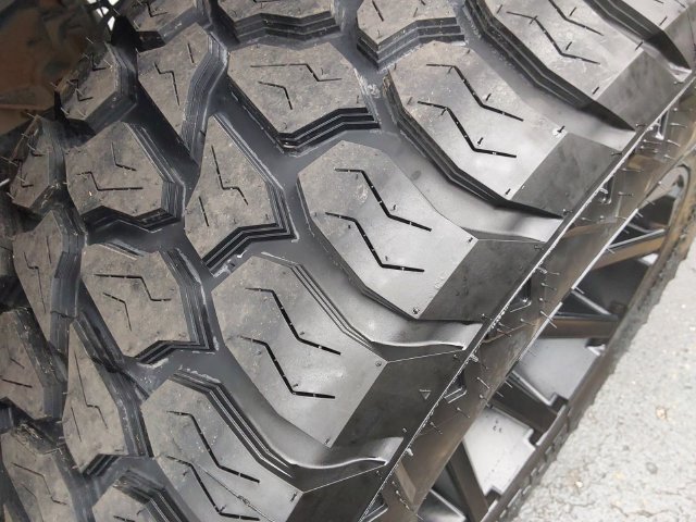 Used 2025 Ford F150 XLT w/ Equipment Group 301A Standard AWD/4WD image 9