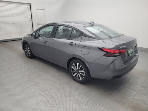 Used 2024 Nissan Versa SV FWD image 3