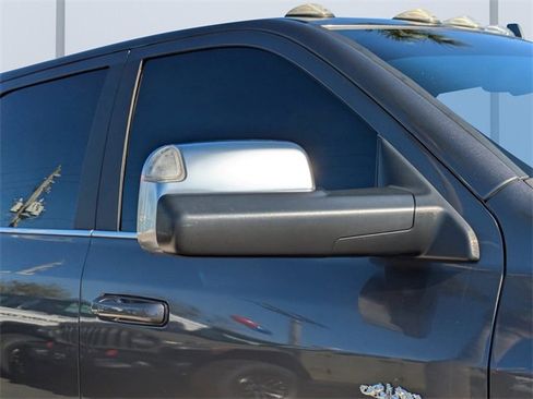 Used 2018 RAM 2500 Limited image 11