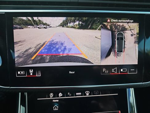 Used 2025 Audi SQ8 Prestige AWD/4WD image 16