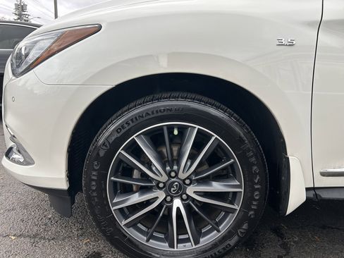 Used 2018 INFINITI QX60 Luxe w/ Deluxe Technology Package image 38