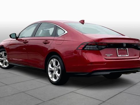 Used 2023 Honda Accord LX image 11