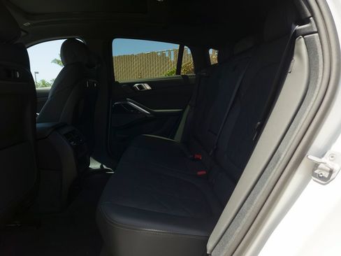 New 2027 BMW X6 xDrive40i w/ Premium Package AWD/4WD image 8