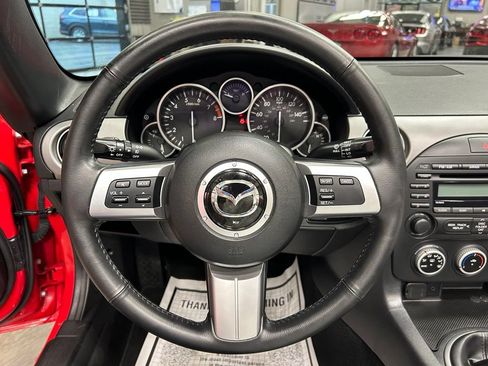 Used 2012 MAZDA MX-5 Miata Sport w/ Convenience Pkg RWD image 7
