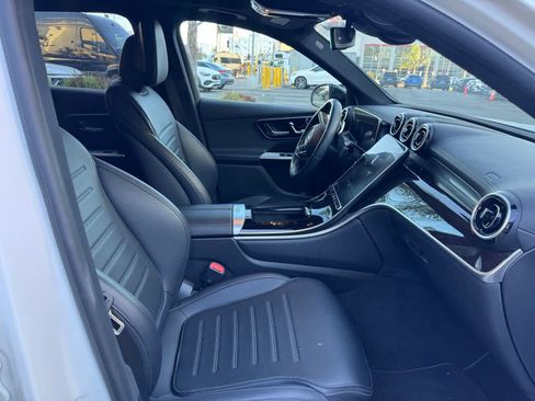 Used 2024 Mercedes-Benz GLC 300 image 6