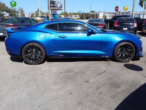 Used 2017 Chevrolet Camaro ZL1 image 6