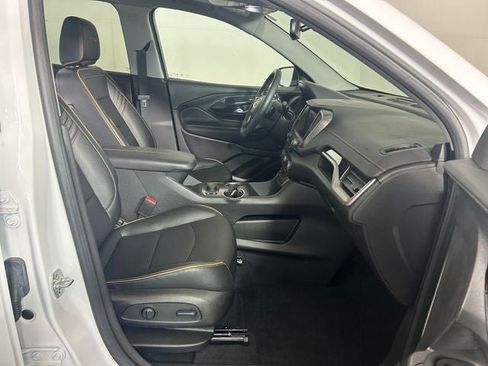Used 2024 GMC Terrain AT4 AWD/4WD image 27