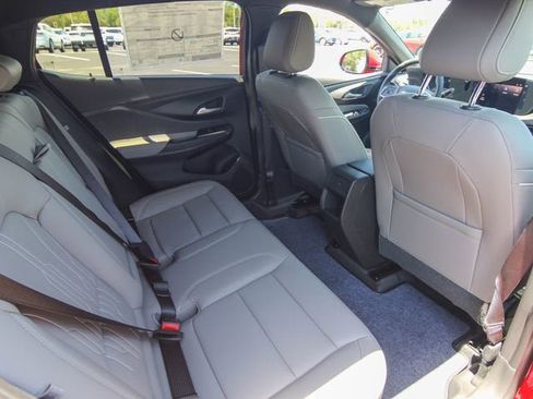 New 2026 Buick Envista Avenir FWD image 23