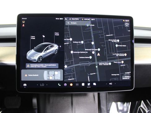 Used 2021 Tesla Model 3 Standard Range Plus image 12