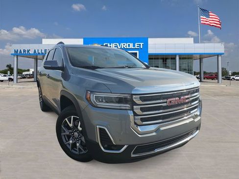 Used 2023 GMC Acadia SLT image 1