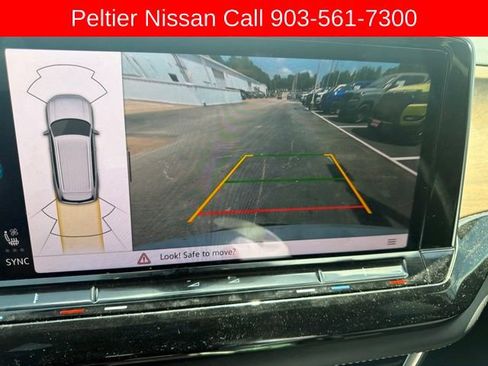 Used 2024 Volkswagen Atlas SE w/ Panoramic Sunroof Package FWD image 15