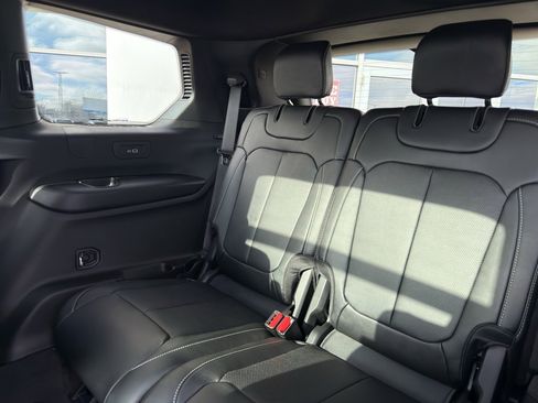 New 2026 Jeep Grand Cherokee L Limited image 35