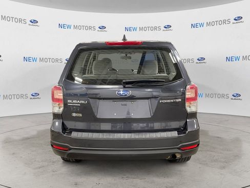 Used 2018 Subaru Forester 2.5i AWD/4WD image 4