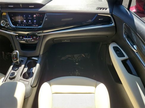Used 2021 Cadillac XT6 Sport image 20