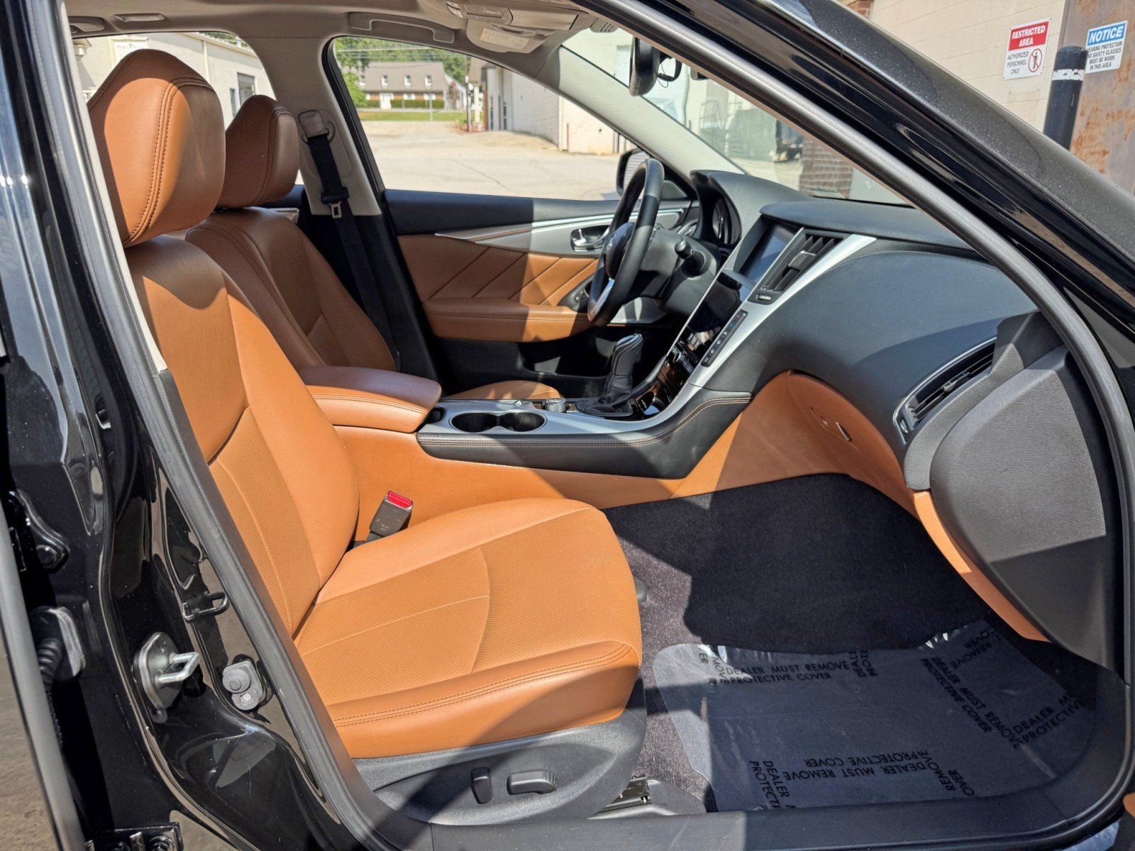 Used 2023 INFINITI Q50 Luxe w/ Cargo Package RWD image 15