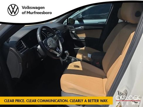Used 2023 Volkswagen Tiguan SE FWD image 9