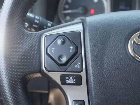 Used 2023 Toyota Tacoma SR5 AWD/4WD image 16