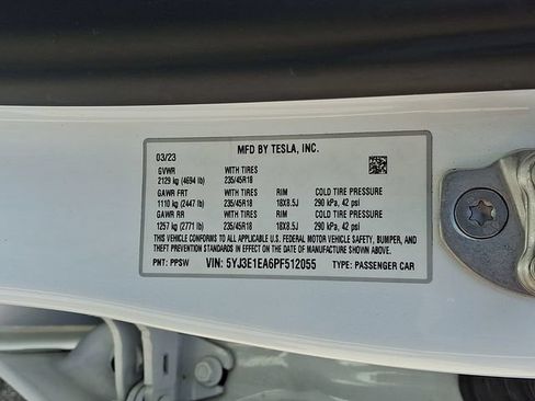 Used 2023 Tesla Model 3 Standard Range RWD image 29