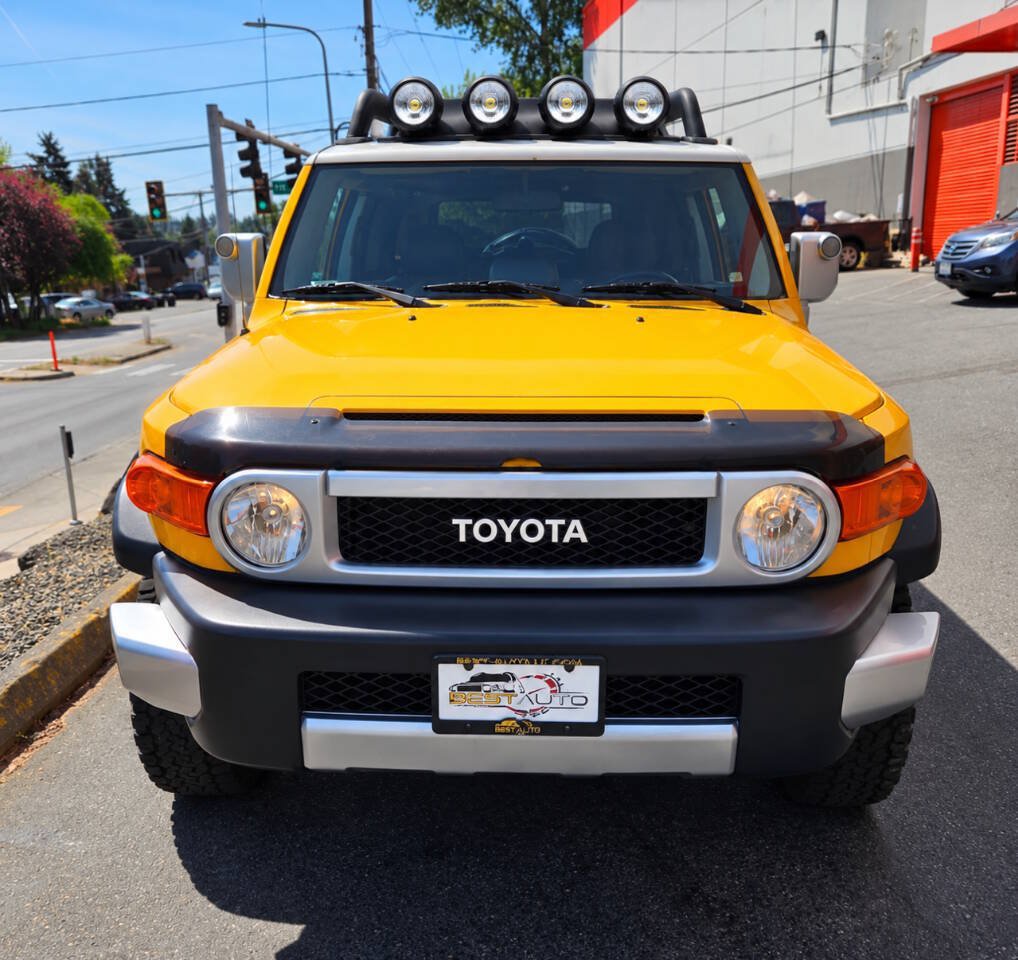 Used 2007 Toyota FJ Cruiser 4WD image 3