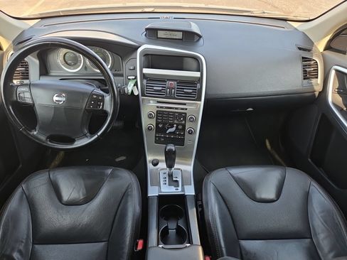 Used 2010 Volvo XC60 T6 AWD/4WD image 24