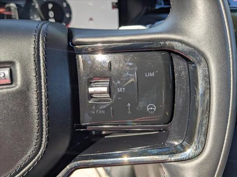 Certified 2026 Land Rover Range Rover Velar Dynamic SE image 19