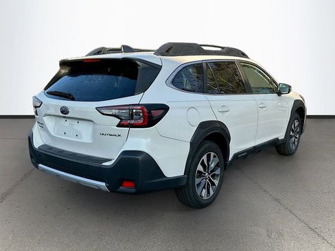 Used 2023 Subaru Outback Limited image 7