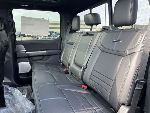 New 2026 Ford F250 Platinum image 25
