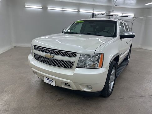 Used 2008 Chevrolet Tahoe LTZ w/ LTZ Preferred Equipment Group image 5