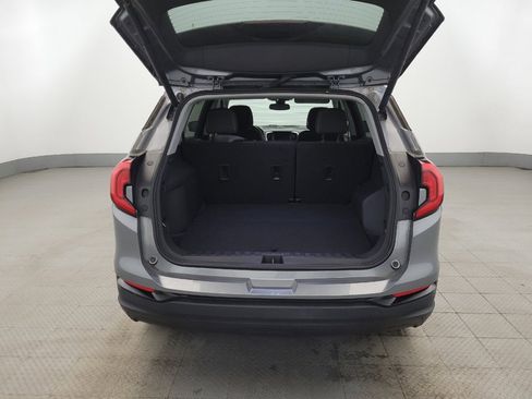 Used 2021 GMC Terrain SLE w/ Driver Convenience Package image 29