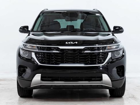 Used 2024 Kia Seltos S AWD/4WD image 4
