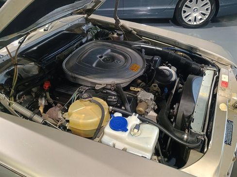 Used 1987 Mercedes-Benz 560 SL image 49