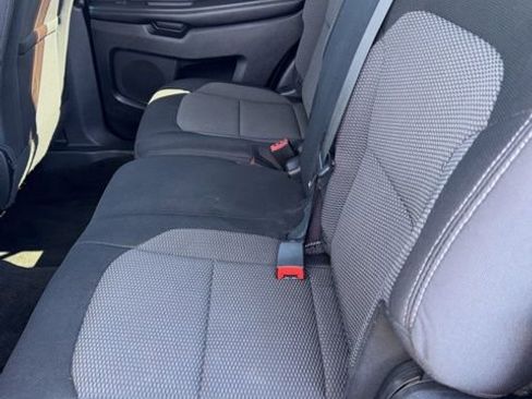 Used 2017 Ford Explorer XLT w/ Equipment Group 201A image 10