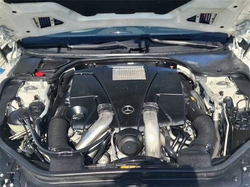 Used 2014 Mercedes-Benz SL 550 image 8