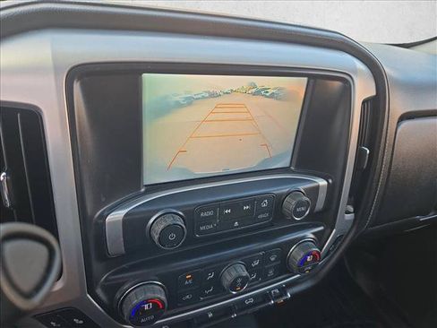 Used 2017 GMC Sierra 1500 SLE w/ SLE Value Package AWD/4WD image 14