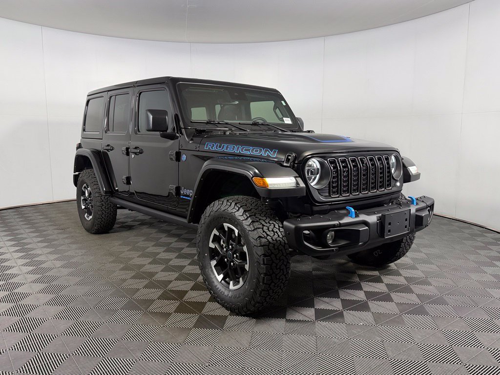 Used 2024 Jeep Wrangler Unlimited Rubicon 4xe AWD/4WD image 4