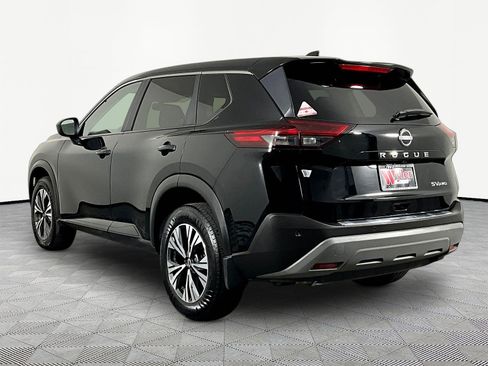 Certified 2023 Nissan Rogue SV AWD/4WD image 4