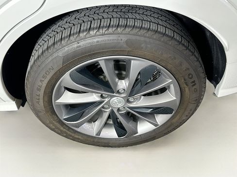 Used 2023 Buick Encore GX Select w/ Sport Touring Package image 11