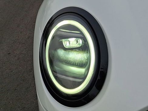 Used 2025 MINI Cooper S image 9