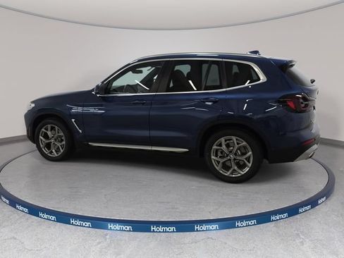 Used 2023 BMW X3 xDrive30i w/ Premium Package w/ZPA AWD/4WD image 7