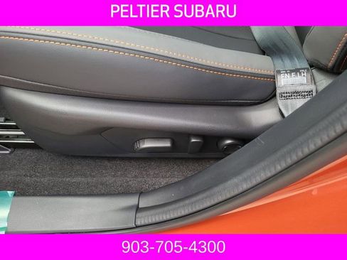 Used 2024 Subaru Crosstrek 2.5i Limited AWD/4WD image 25