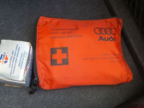 Used 2005 Audi S4 Cabriolet image 56