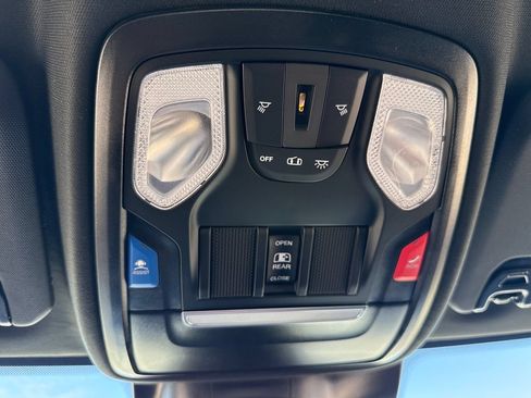 New 2026 RAM 2500 Tradesman AWD/4WD image 23