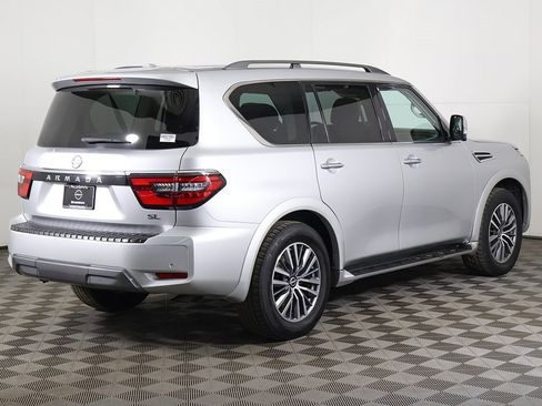 Used 2023 Nissan Armada SL image 13