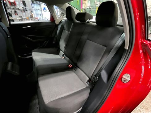 Used 2019 Volkswagen Jetta S w/ Driver Assistance Package image 20