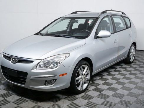 Used 2010 Hyundai Elantra SE image 22