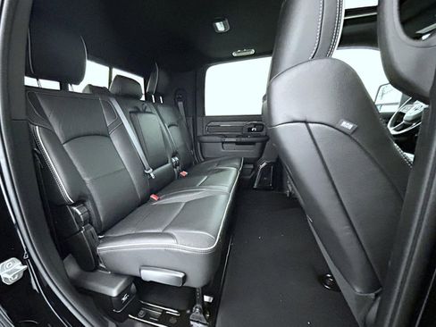 New 2026 RAM 2500 Limited AWD/4WD image 19