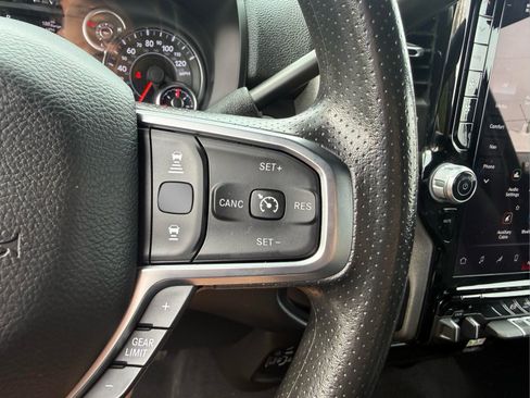 Used 2025 RAM 2500 Tradesman AWD/4WD image 30