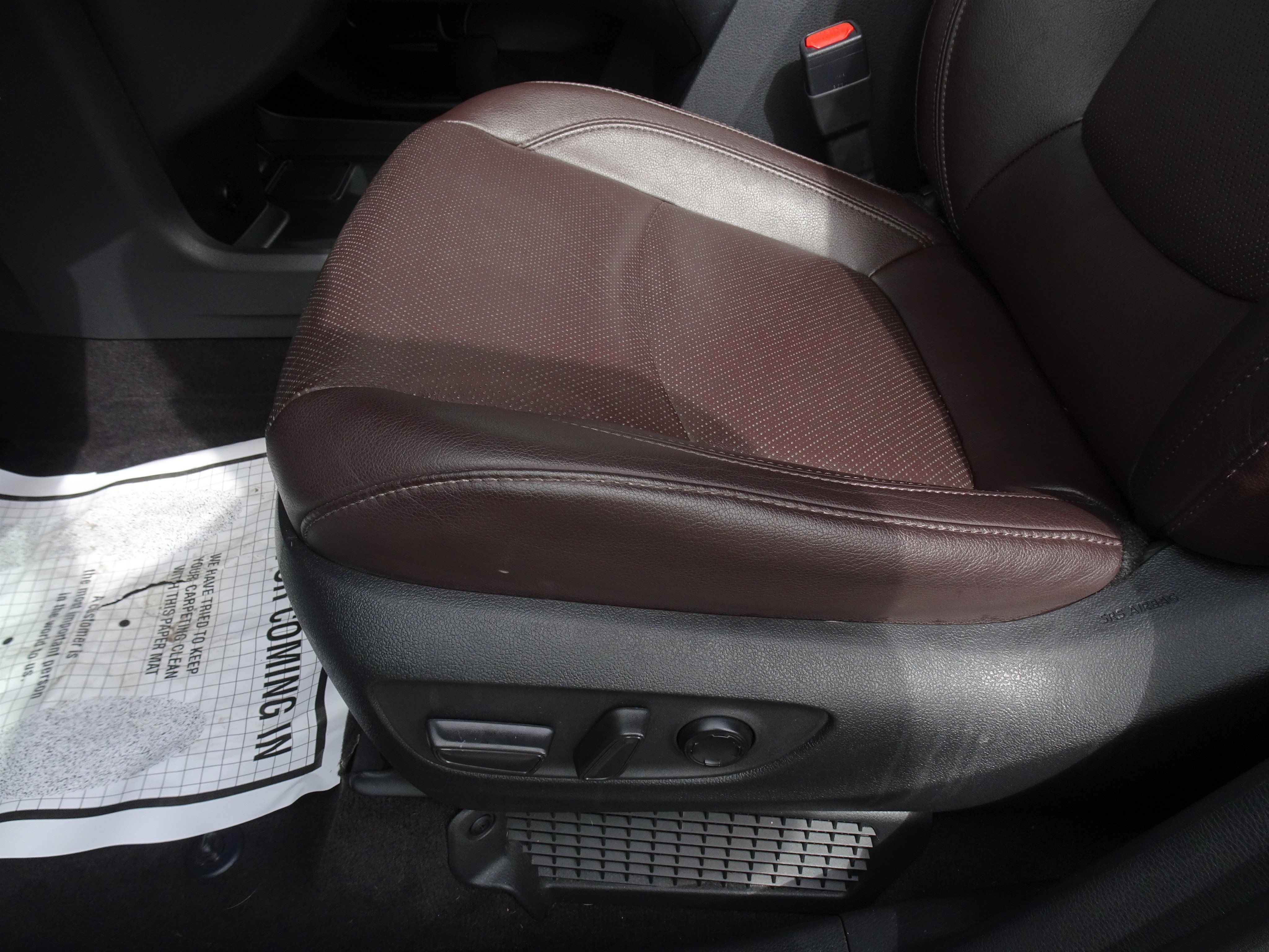 Used 2021 Toyota Sienna Platinum FWD image 9